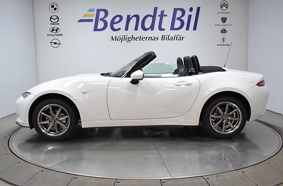 Mazda MX-5 7 of 26