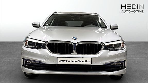 BMW 520 8 of 12