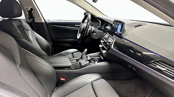 BMW 520 3 of 5