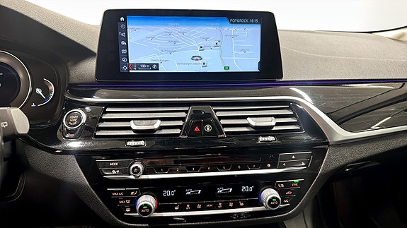 BMW 520 12 of 12