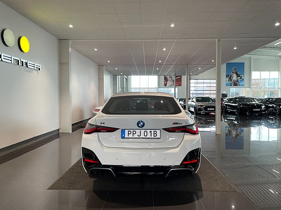 BMW i4 5 of 5