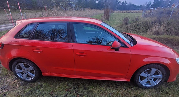 Audi A3 3 of 5