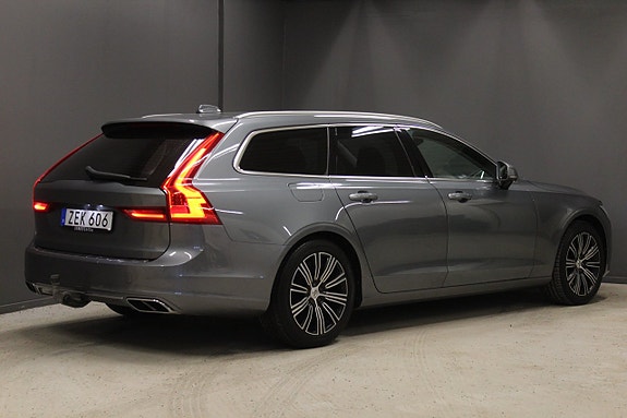 Volvo V90 4 of 5