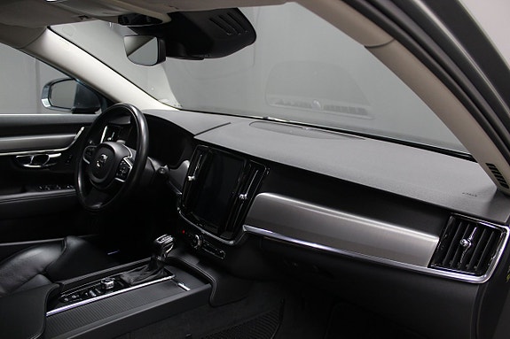 Volvo V90 11 of 13