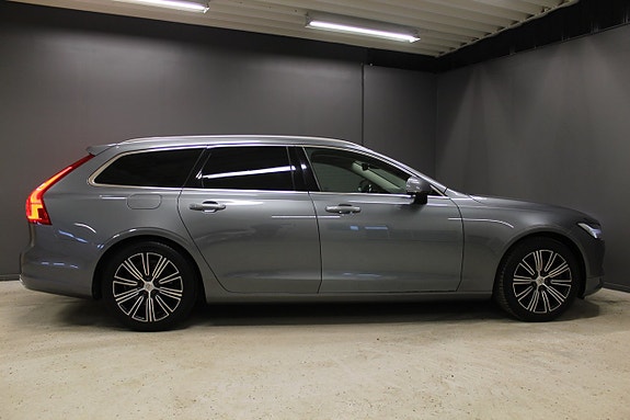 Volvo V90 6 of 13