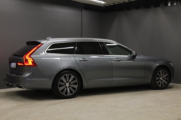 Volvo V90 5 of 5