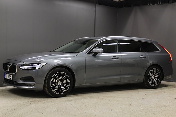 Volvo V90 2 of 5