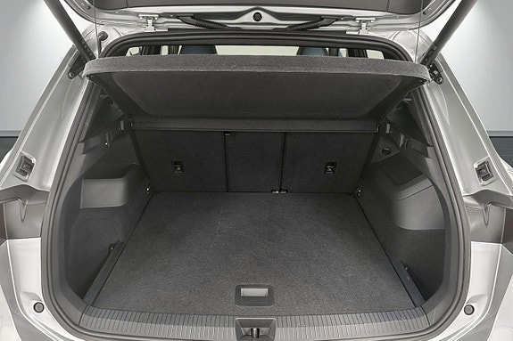 Volkswagen Tiguan 19 of 30