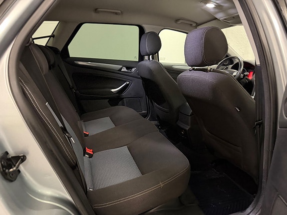 Ford Mondeo 8 of 13
