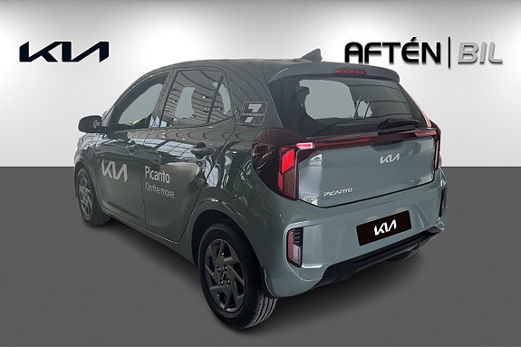Kia Picanto 7 of 15