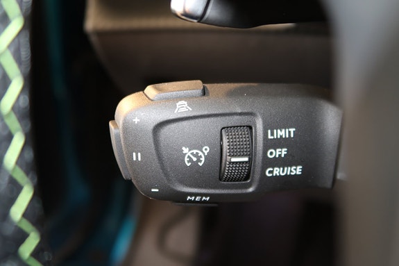 Peugeot 2008 10 of 24