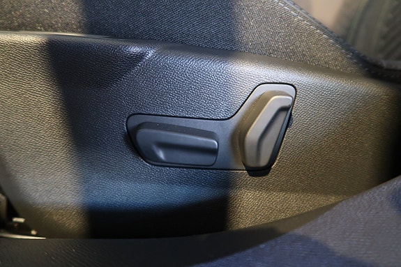 Peugeot 2008 9 of 24
