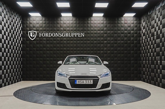 Audi TT 15 of 22