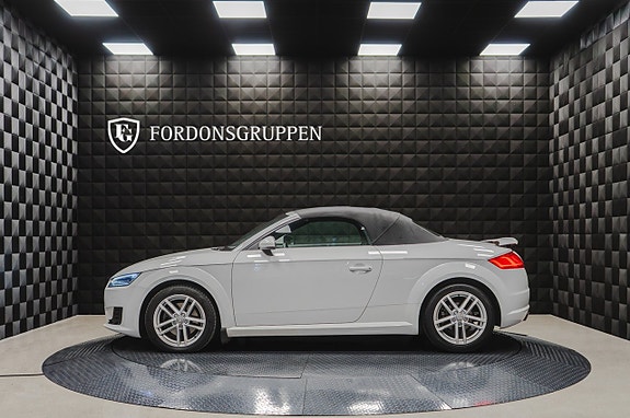 Audi TT 4 of 22