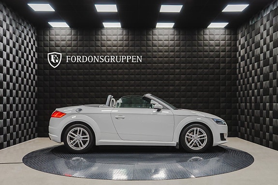 Audi TT 13 of 22