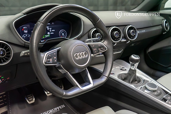 Audi TT 19 of 22