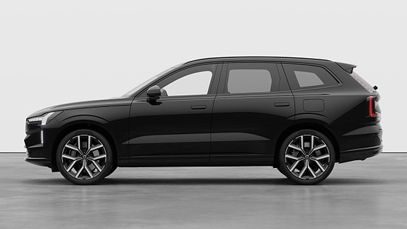 Volvo EX90 3 of 29