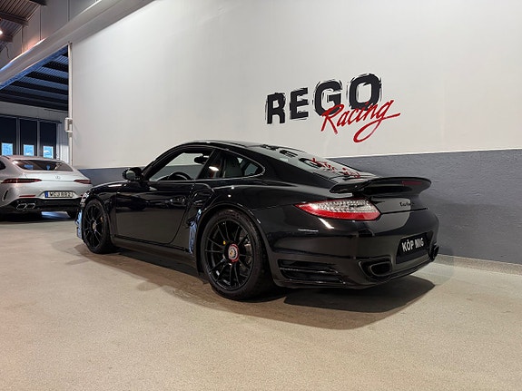 Porsche 911 Turbo S 5 of 5
