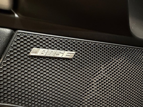 Porsche 911 Turbo S 19 of 19