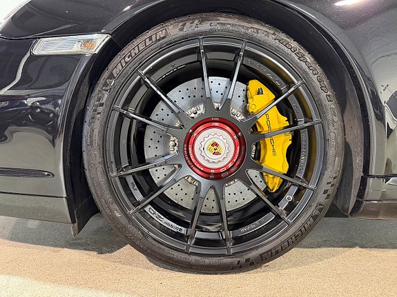 Porsche 911 Turbo S 8 of 19