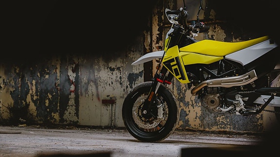 Husqvarna 701 Supermoto / Höstkampanj / Nu i butik / Räntefritt 24mån 15 of 15