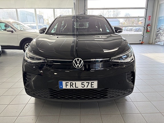 Volkswagen ID.4 2 of 5