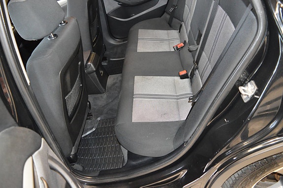 BMW X1 19 of 21