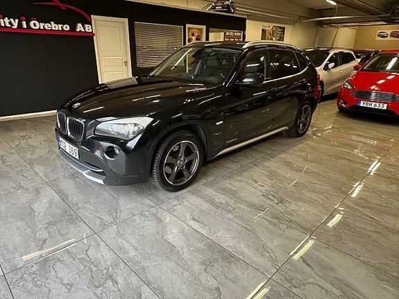 BMW X1 3 of 5