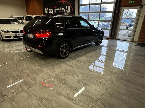 BMW X1 5 of 5