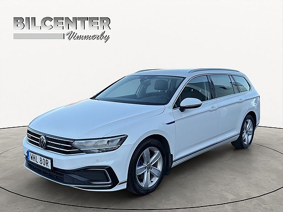 Volkswagen Passat 4 of 5