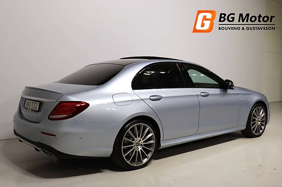 Mercedes-Benz E43 4 of 22