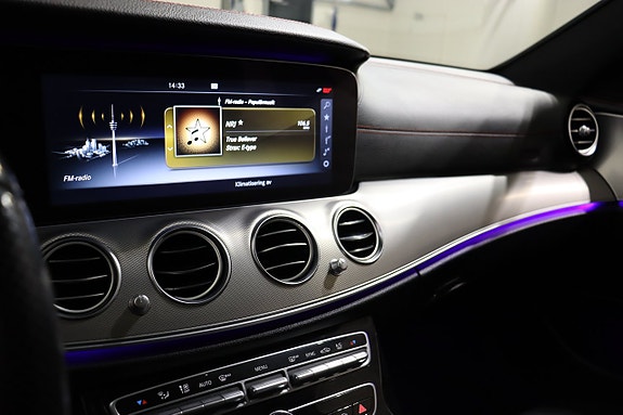 Mercedes-Benz E43 14 of 22