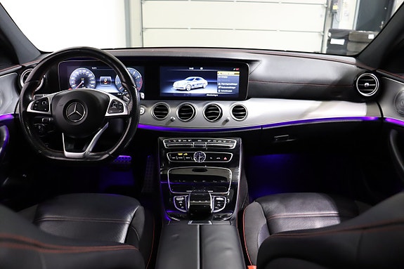 Mercedes-Benz E43 10 of 22