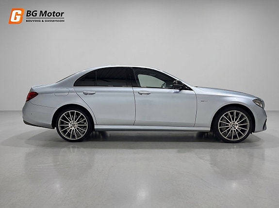 Mercedes-Benz E43 7 of 25