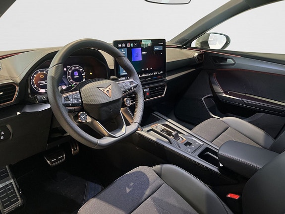 Cupra Leon 5 of 8