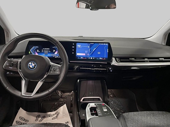 BMW 225e 12 of 18
