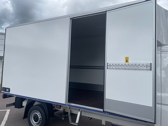 Volkswagen Crafter 8 of 13