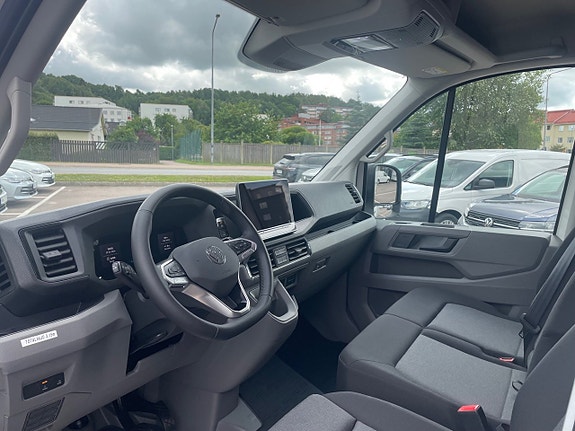 Volkswagen Crafter 11 of 13