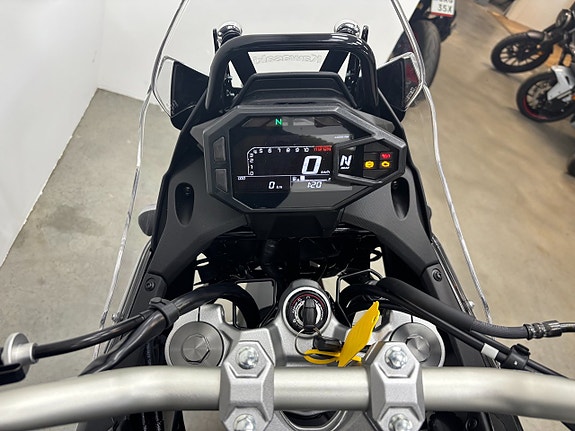 Kawasaki KLE500 Kampanj 36mån räntefritt 7 of 7