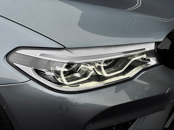 BMW M5 11 of 27