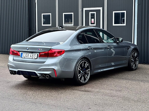 BMW M5 6 of 27
