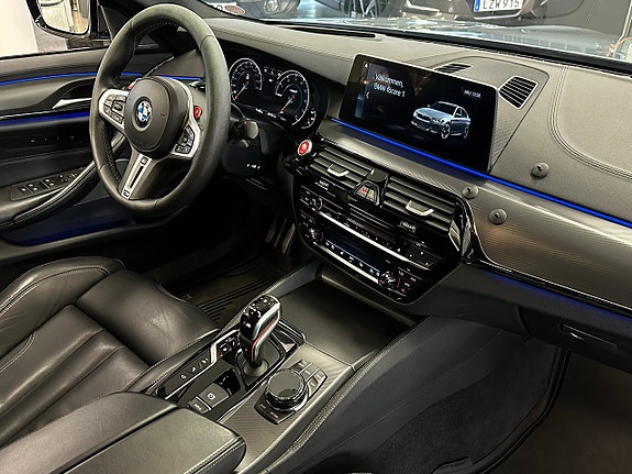 BMW M5 26 of 30