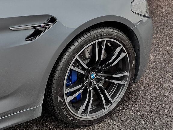 BMW M5 10 of 27