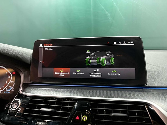 BMW 530e 15 of 23
