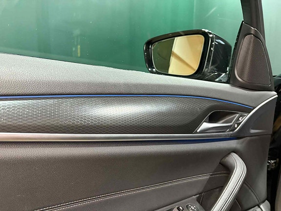 BMW 530e 20 of 23