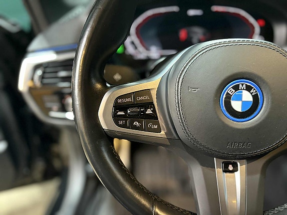 BMW 530e 8 of 23