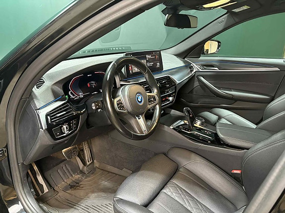 BMW 530e 4 of 23