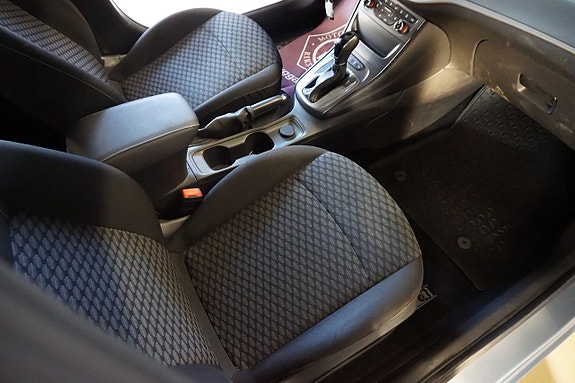 Opel Astra 8 of 10