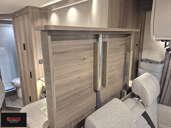Kabe Travel Master Royal X 810 LXL 11 of 17