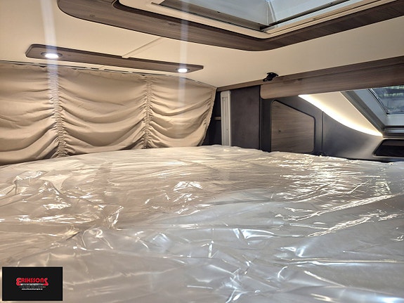 Kabe Travel Master Royal X 810 LXL 12 of 17